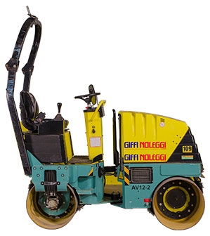 noleggio rullo compattatore 16qli - Giffi Noleggi